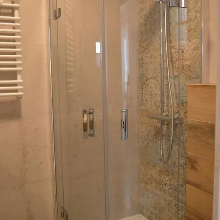 Biały Domek alpejski Tylmanowa