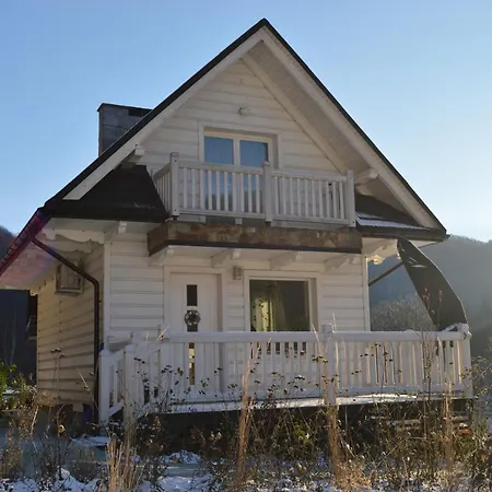 Biały Domek alpejski Tylmanowa